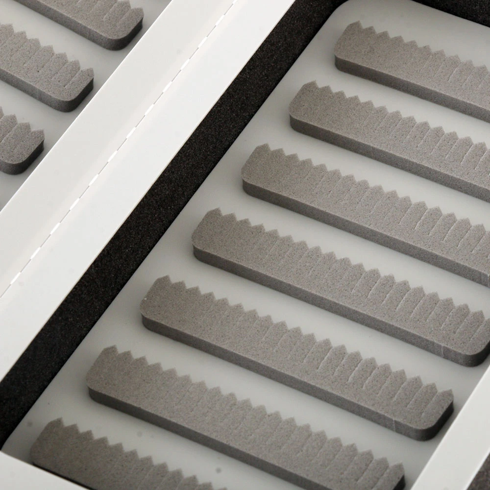 C&F Design C&F Design Lightweight Waterproof Fly Case - 14 Row - Image 4